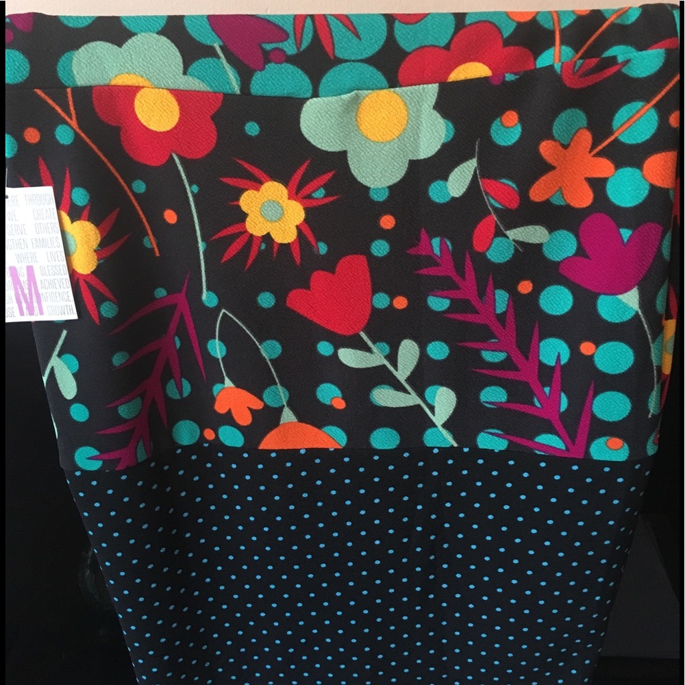 LulaRoe Cassie Skirt